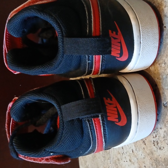 Nike Red and Black High-Top Sneakers - Picture 3 of 6